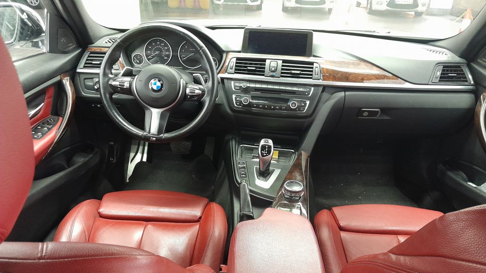 بی ام و-سری 3-2014