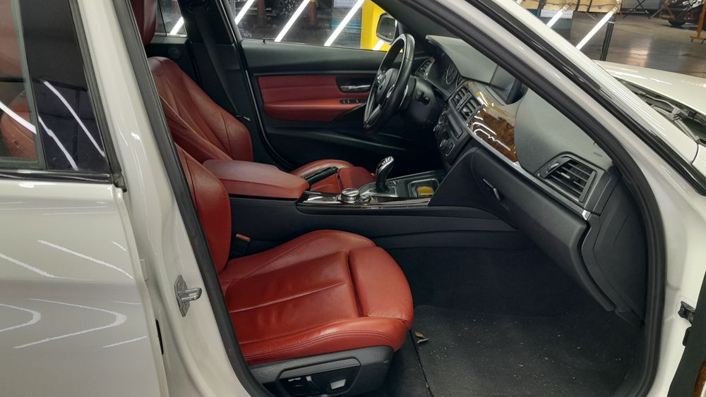 بی ام و-سری 3-2014