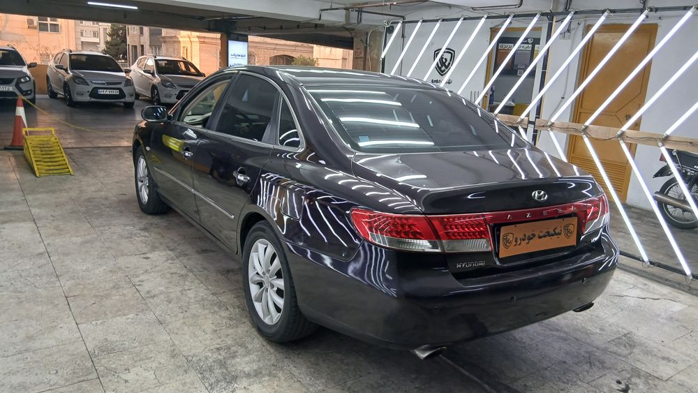 هیوندای-آزرا-2006