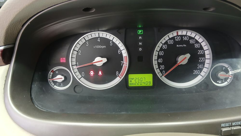 هیوندای-آزرا-2006