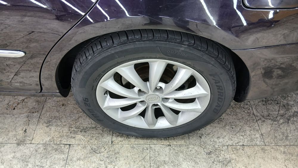 هیوندای-آزرا-2006