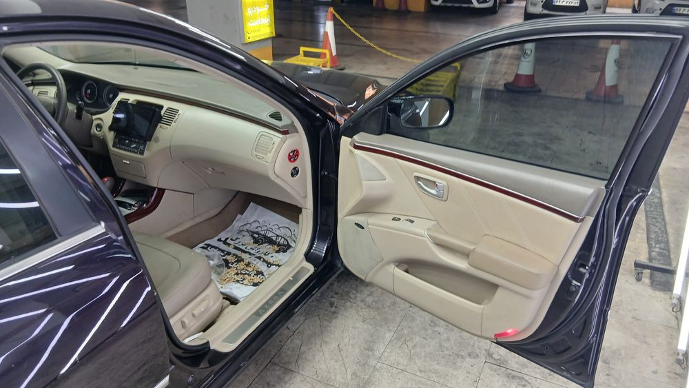 هیوندای-آزرا-2006