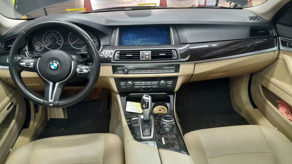 بی ام و-سری 5-2014