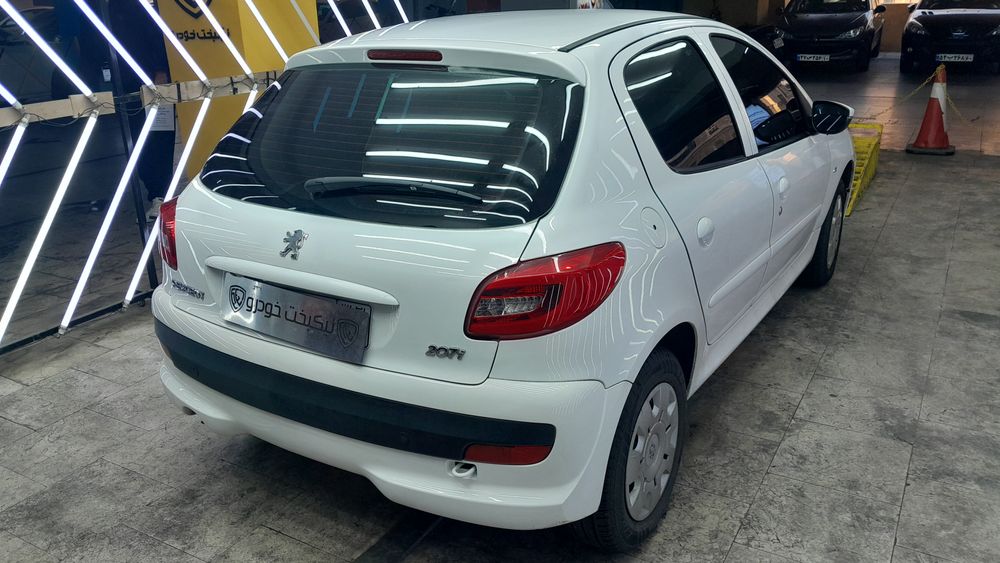پژو-207-1403
