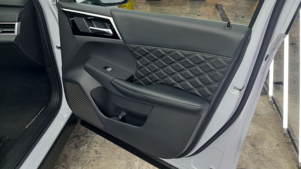 میتسوبیشی-اوتلندر-2023