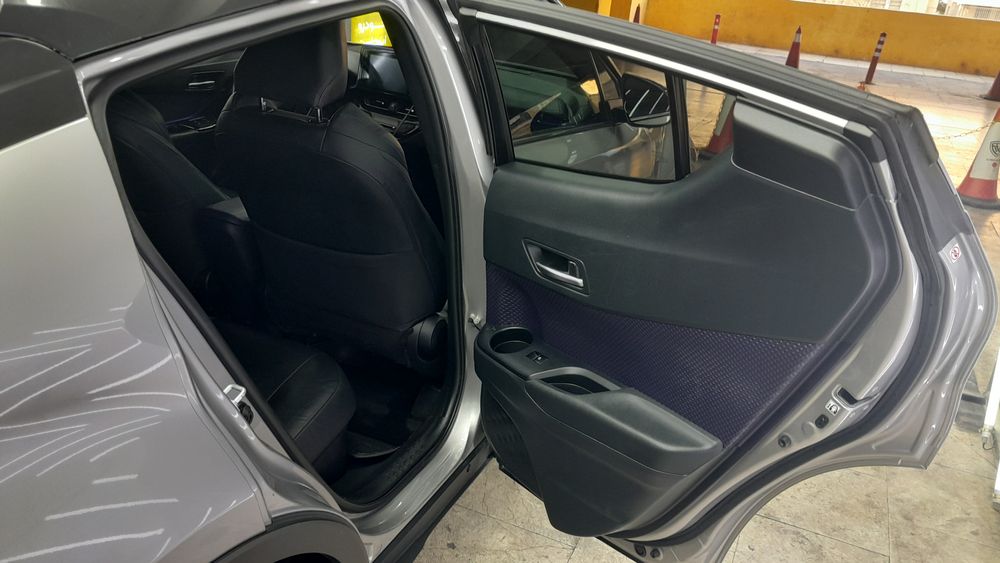 تویوتا-CHR هیبرید-2018