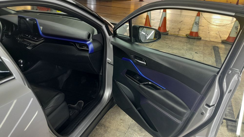 تویوتا-CHR هیبرید-2018