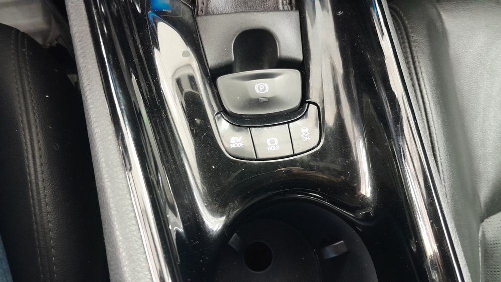 تویوتا-CHR هیبرید-2018