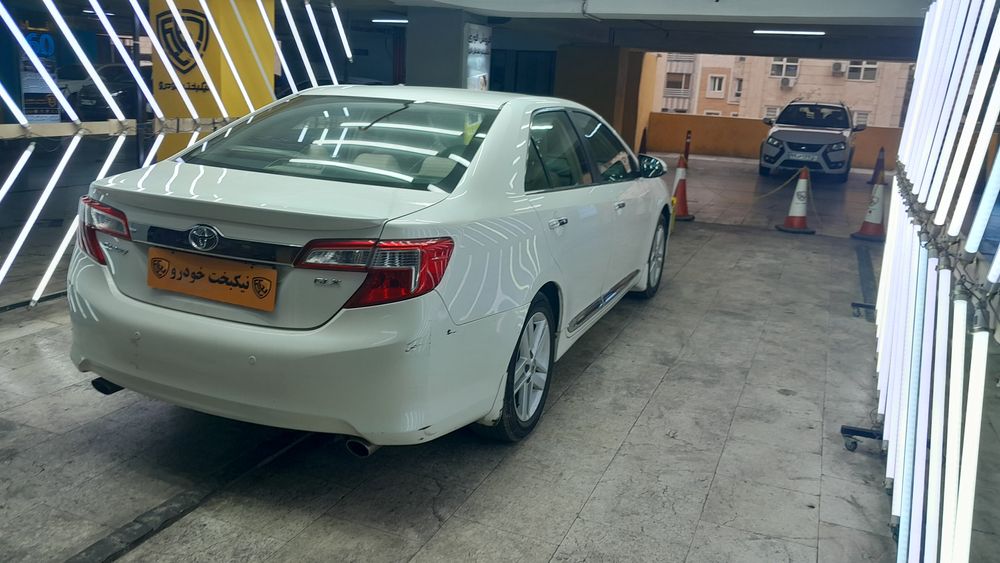 تویوتا-کمری-2014