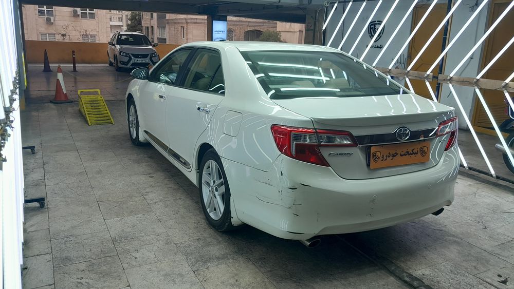 تویوتا-کمری-2014