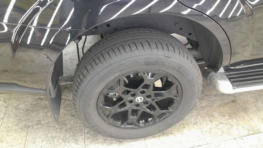 نیسان-ترا-2025