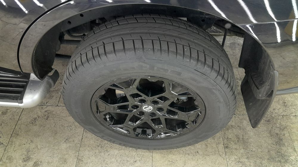 نیسان-ترا-2025