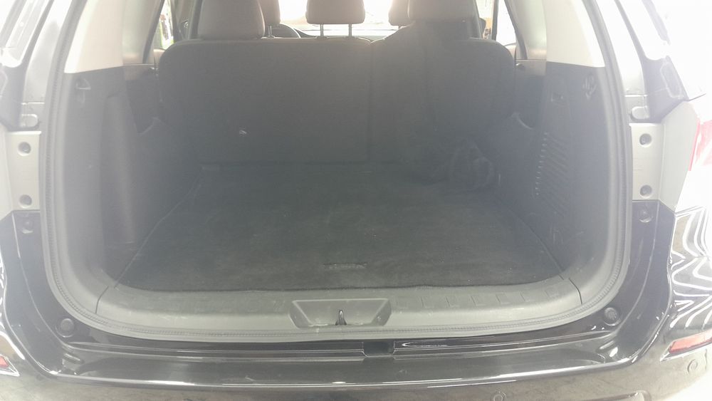 نیسان-ترا-2025