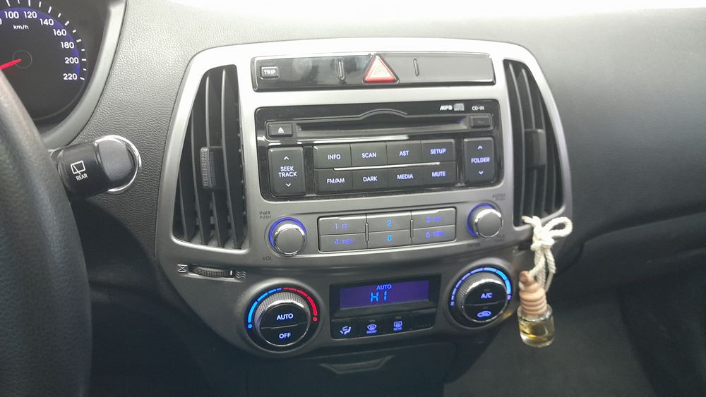 هیوندای-i20-2015