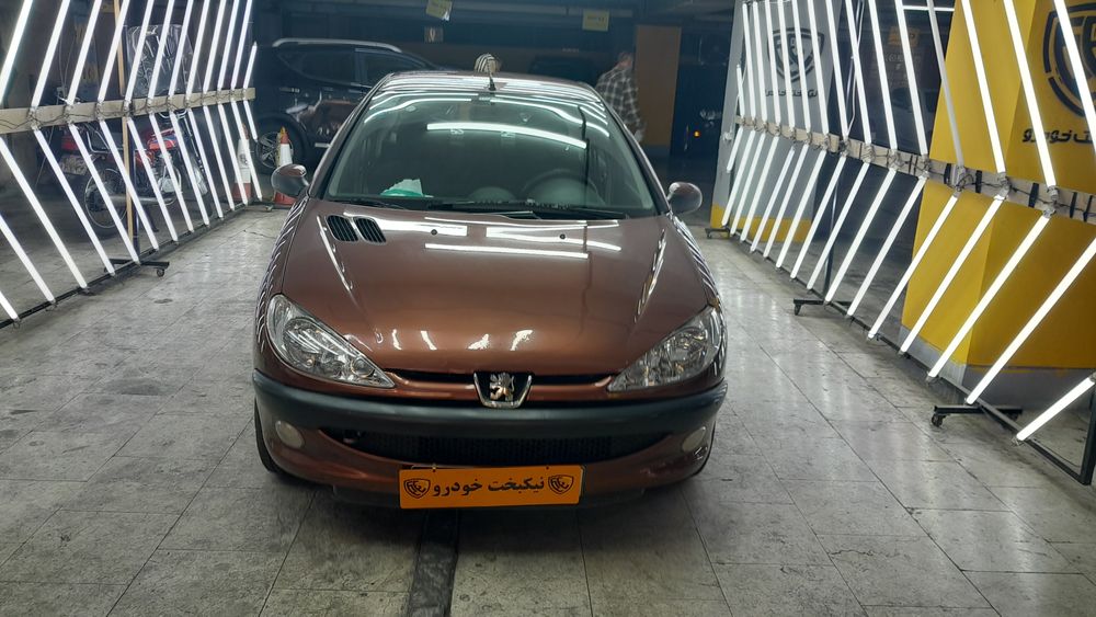 پژو-206 صندوقدار-1391