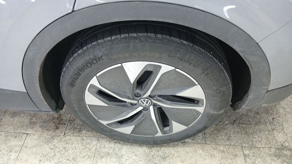 Volkswagen-iD4 برقی-2024