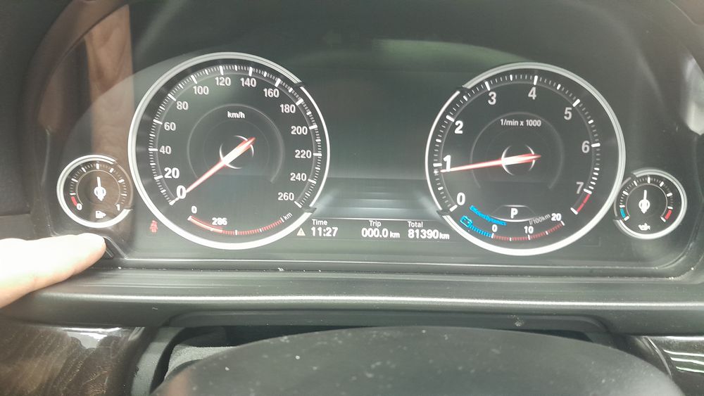 بی ام و-سری 5-2015