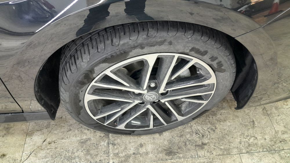 تویوتا-کمری هیبرید-2024