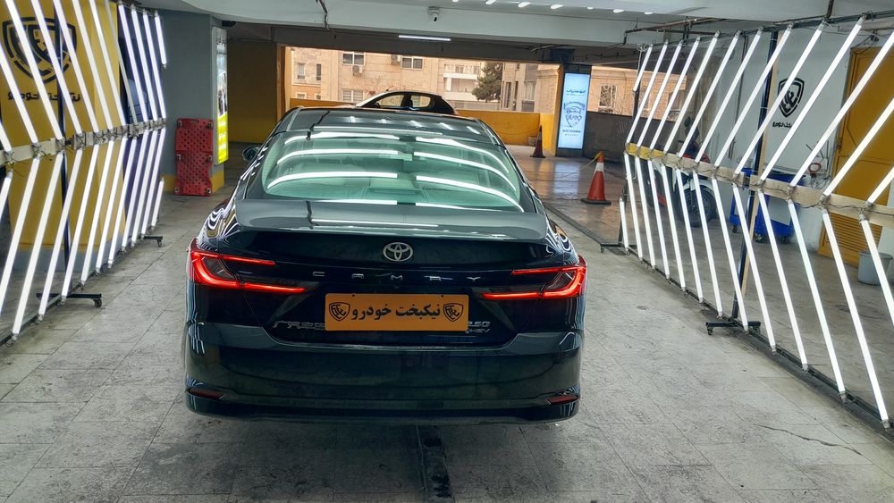تویوتا-کمری هیبرید-2024