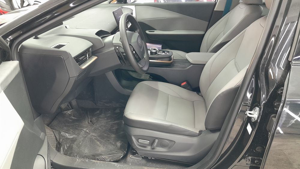 تویوتا-BZ-2024