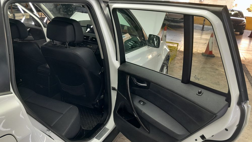 بی ام و-X3-2009