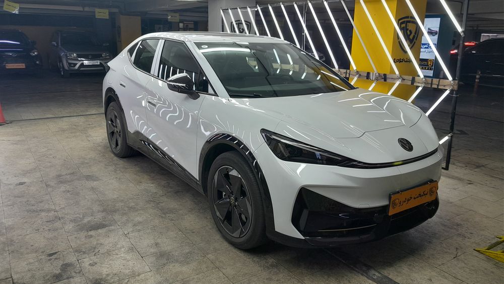 Volkswagen-ID.UNYX-2025