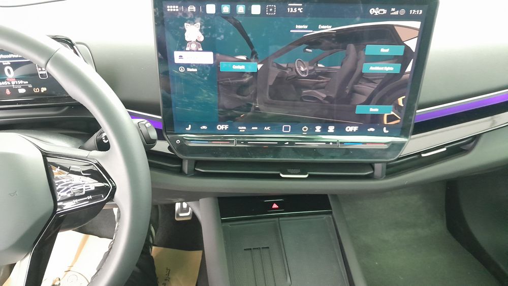 Volkswagen-ID.UNYX-2025