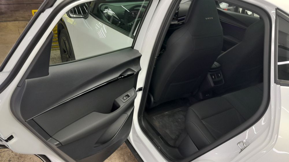 Volkswagen-ID.UNYX-2025