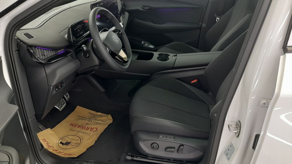 Volkswagen-ID.UNYX-2025