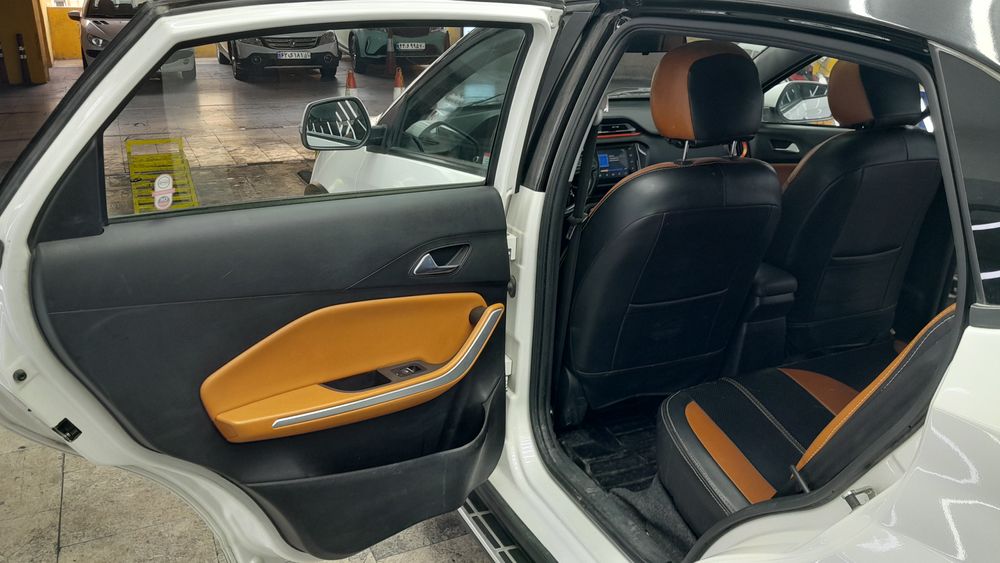 ام وی ام-x22-1398