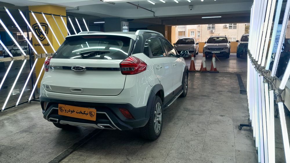 ام وی ام-x22-1398