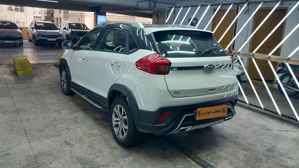 ام وی ام-x22-1398