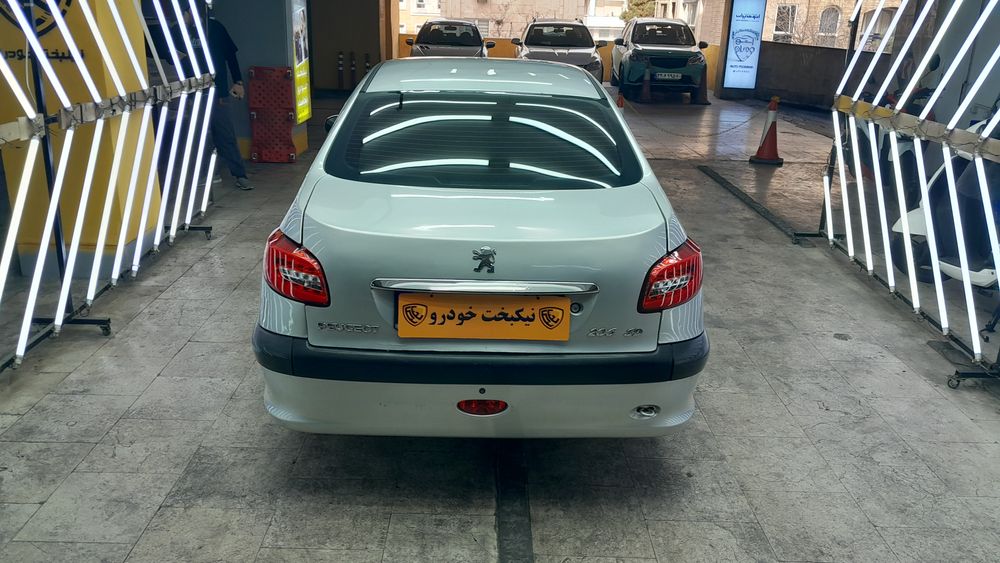 پژو-206 صندوقدار-1387