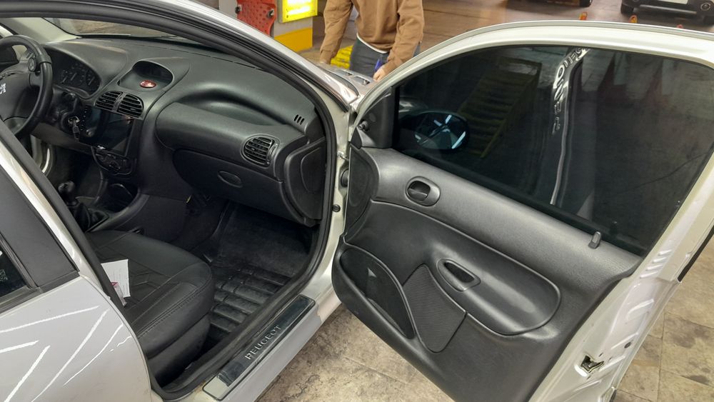 پژو-206 صندوقدار-1387