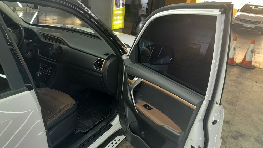 ام وی ام-X33 S-1401