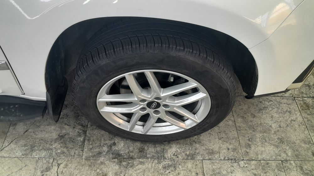 ام وی ام-X33 S-1401