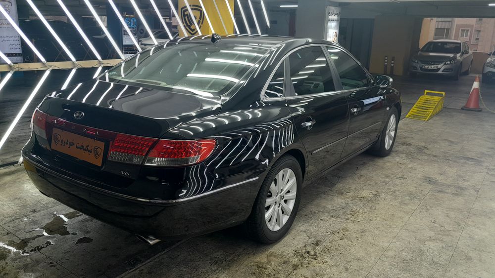 هیوندای-آزرا-2009