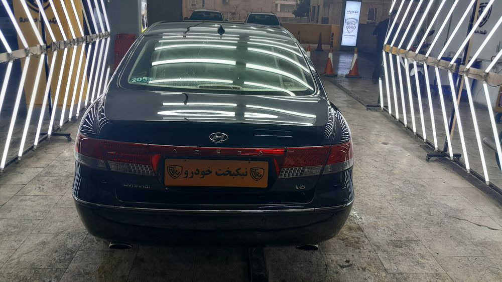 هیوندای-آزرا-2009