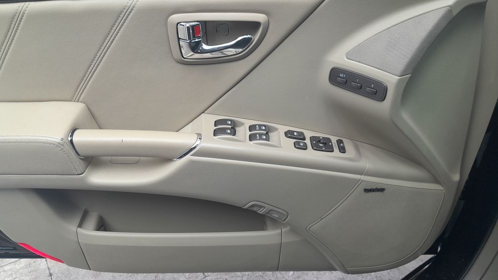 هیوندای-آزرا-2009