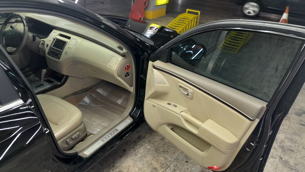 هیوندای-آزرا-2009