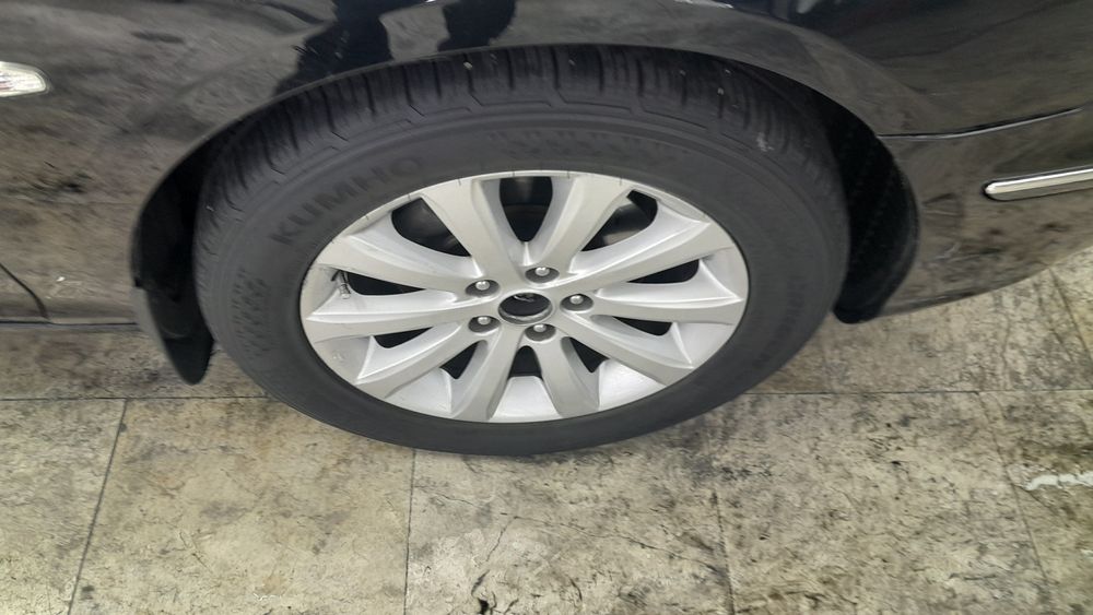 هیوندای-آزرا-2009