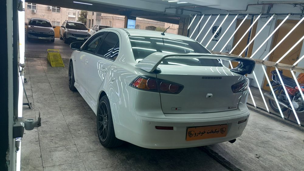 میتسوبیشی-لنسر-2017