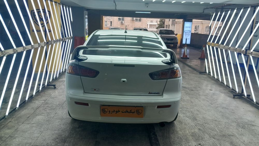 میتسوبیشی-لنسر-2017