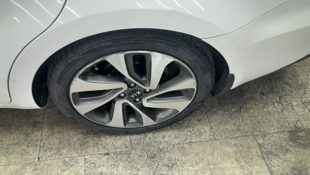 کیا-ریو صندوقدار-2016