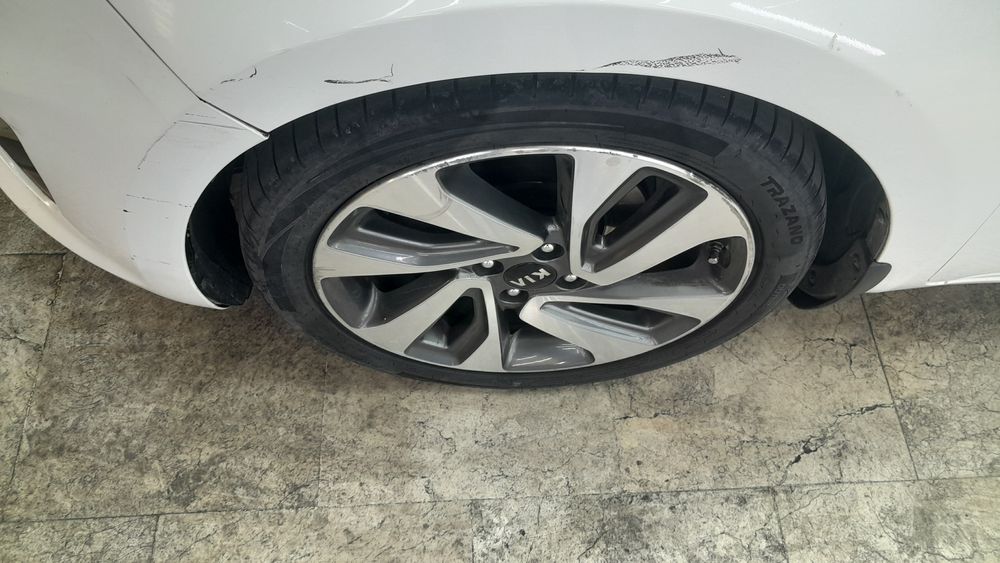 کیا-ریو صندوقدار-2016