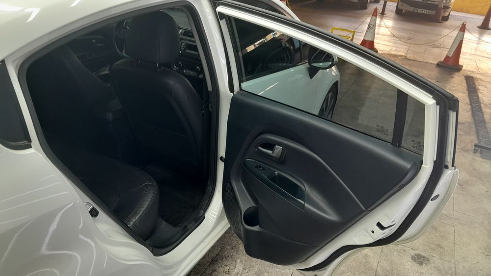 کیا-ریو صندوقدار-2016