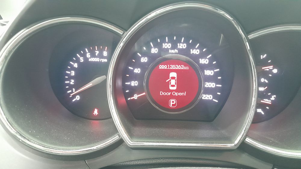 کیا-ریو صندوقدار-2016