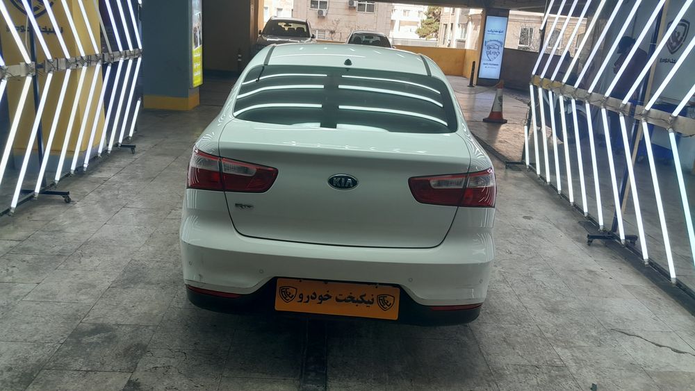 کیا-ریو صندوقدار-2016