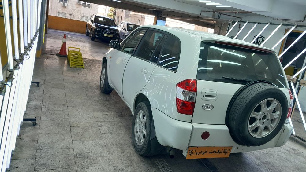 ام وی ام-X33-1391