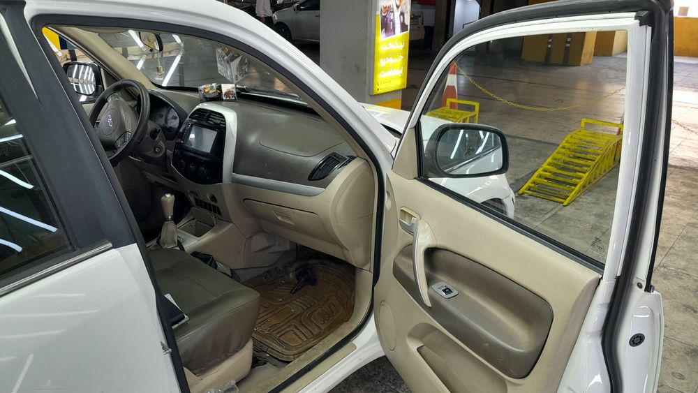 ام وی ام-X33-1391